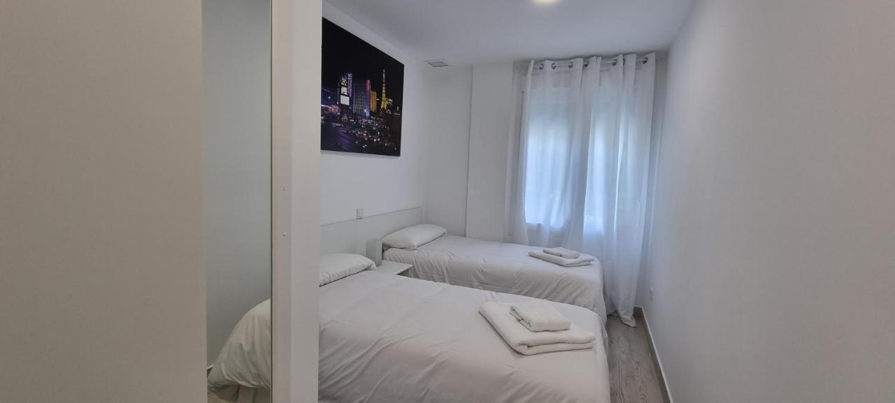 Apartamentos Tanez Santurce A Madrid Exterior photo