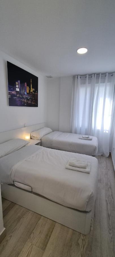 Apartamentos Tanez Santurce A Madrid Exterior photo